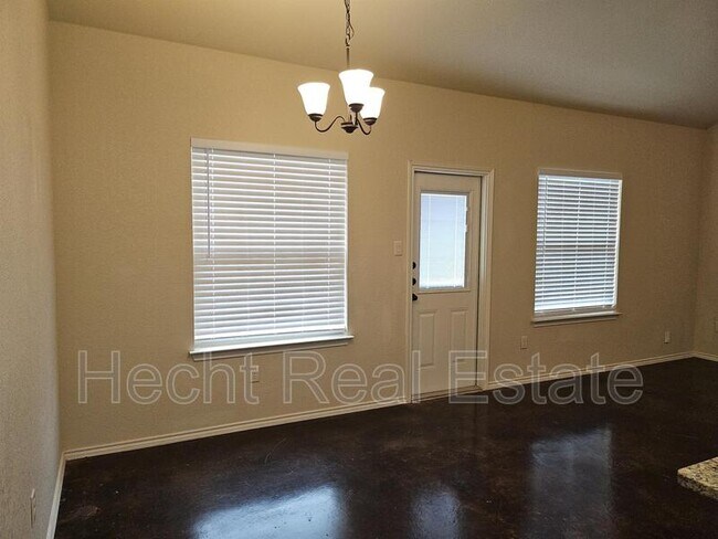 Building Photo - 222 Stacy Ln