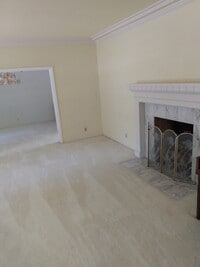 Building Photo - 138 Virginia Ct
