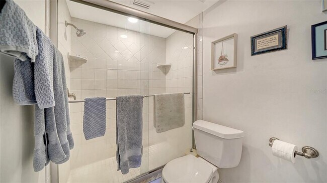 Building Photo - 3330 Gulf of Mexico Dr