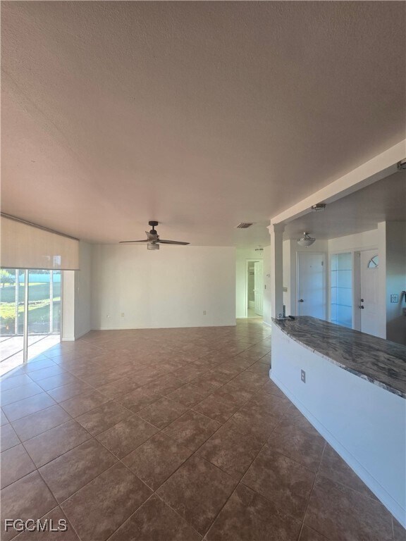 Building Photo - 3829 SE 10th Ave