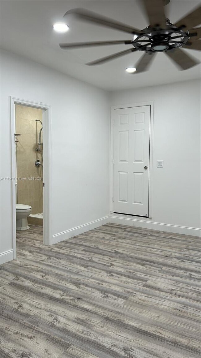 Building Photo - 10753 SW 142nd Ct