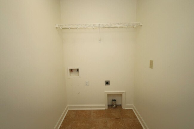 Building Photo - 4088 Cider Trail