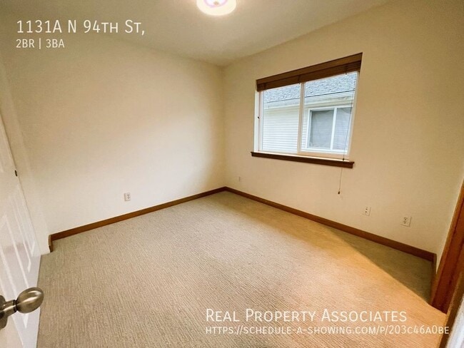 Building Photo - 1131A N 94th St,-