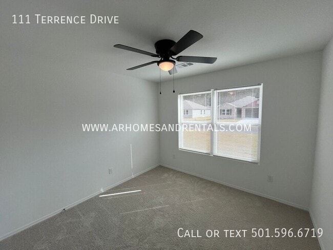 Building Photo - 111 Terrence Dr