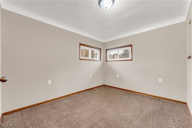 Building Photo - 25121 Price Rd