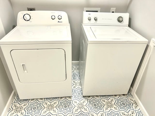 Washer/Dryer in unit - 1118 Arlington Pkwy NE