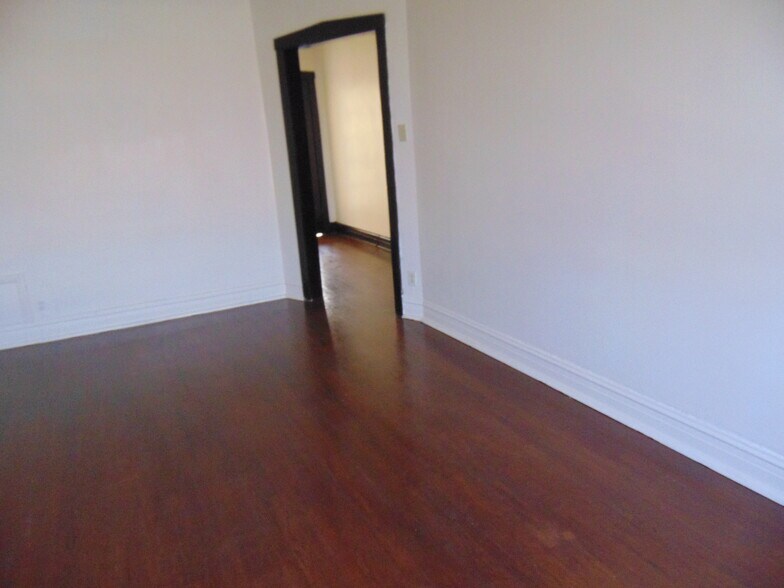 Building Photo - 8301 S Peoria St