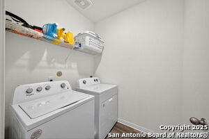 Building Photo - 7710 Fern Holw