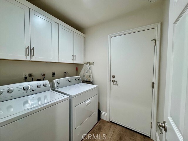 Building Photo - 33 Oak Knolls