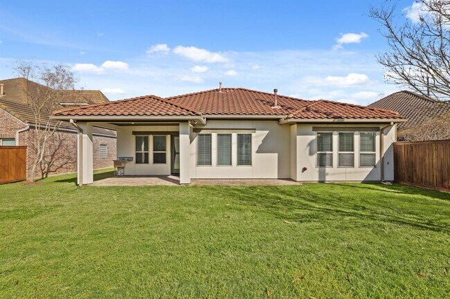 Building Photo - 67 Quiet Vista Dr