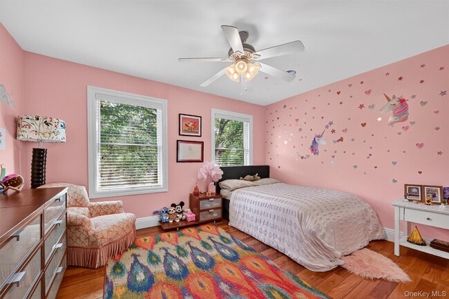 Building Photo - 7 Paiges Way