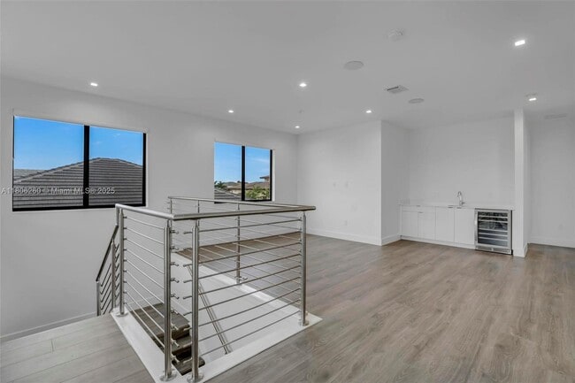 Building Photo - 4309 SW 176th Ave