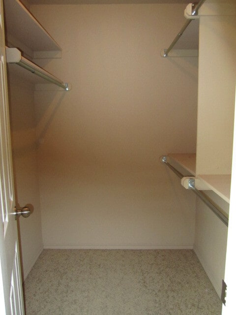 Building Photo - 925 Switzerland Ave