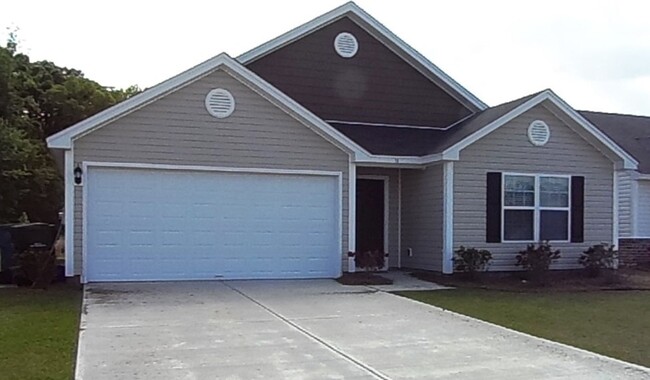 Primary Photo - 36 Amber Dr