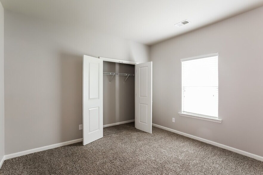 Building Photo - 2972 Nairn Ct