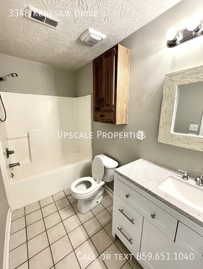 Building Photo - 3348 Kenesaw Dr
