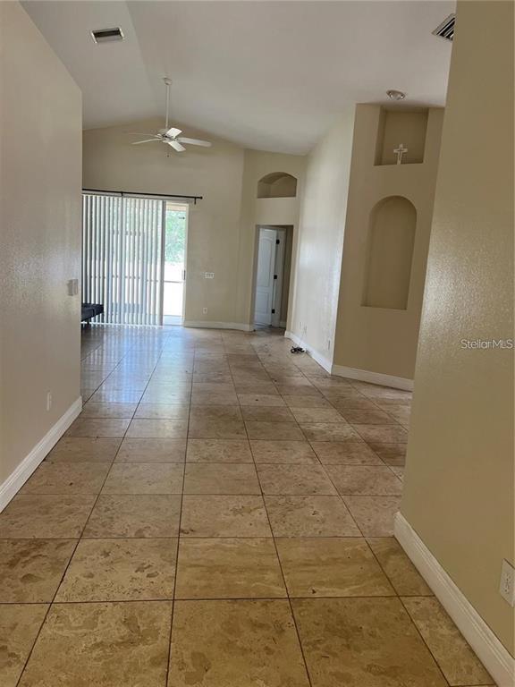 Building Photo - 3158 Clover Blossom Cir