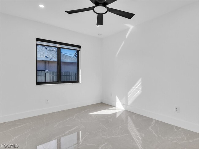 Building Photo - 2836 NW 5th St