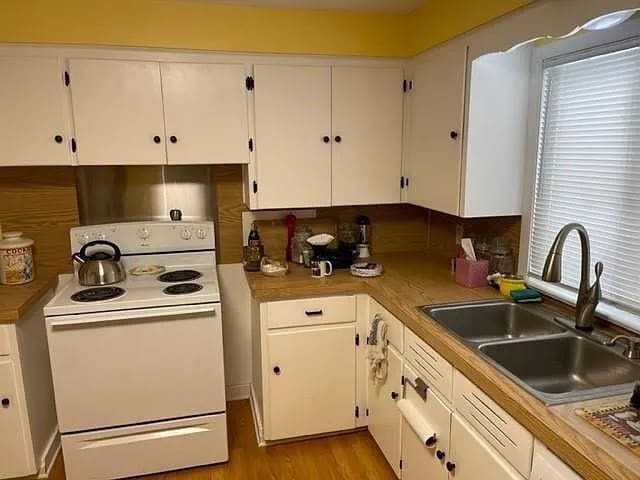 Building Photo - 1317 Broadway St