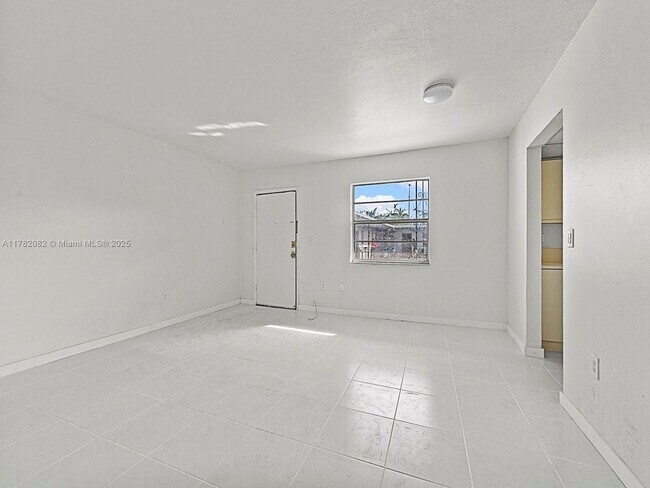 Building Photo - 10375 SW 40th St