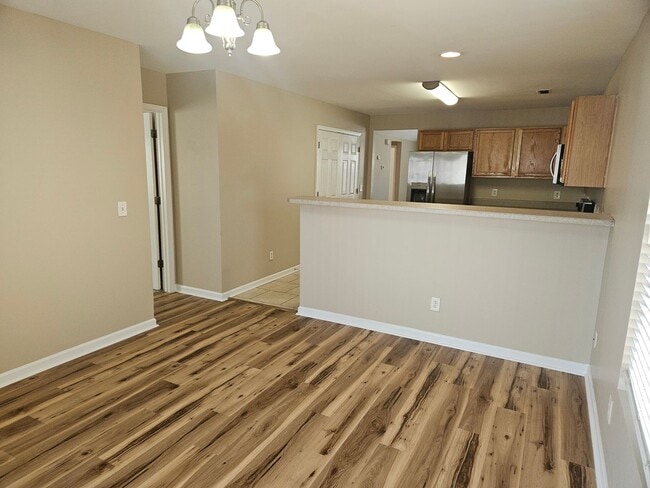 Building Photo - Darling 3br/2ba RANCH!! Avail Now! Near downtown Ral and I-40!!