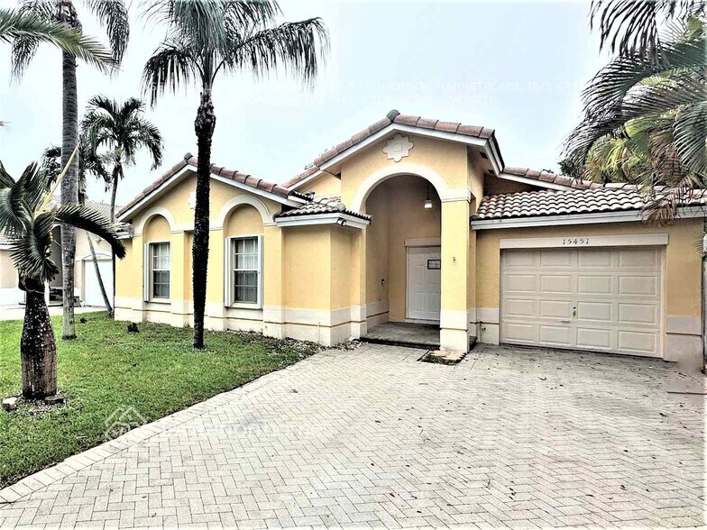 Building Photo - 15451 SW 143rd St