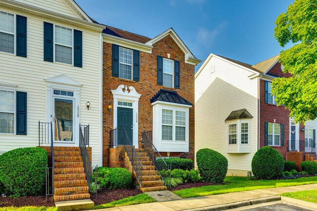 Building Photo - Fantastic Townhome in STEELE CREEK area!