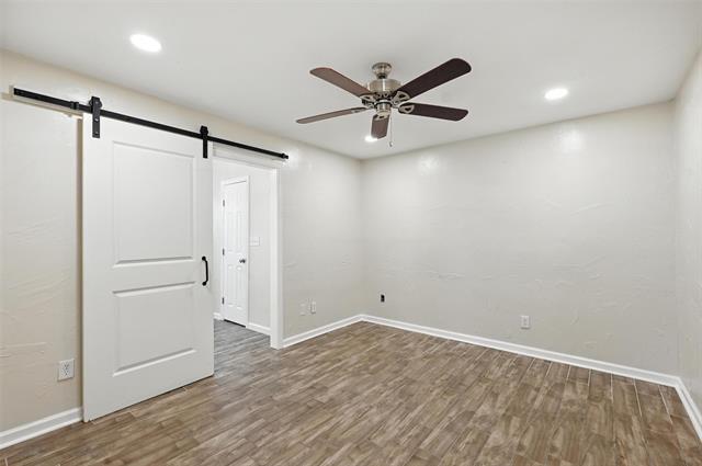 Building Photo - 205 Davis Rd