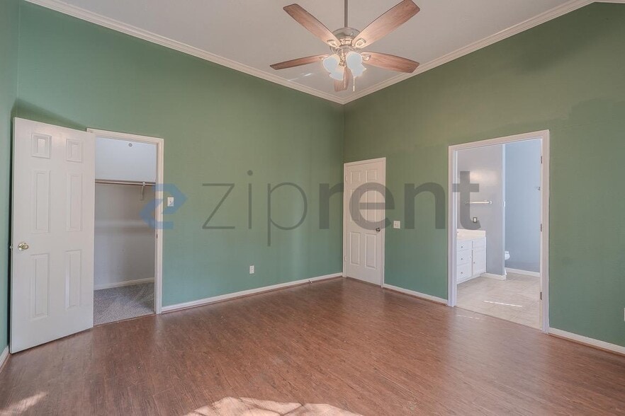 Building Photo - 16023 Gladebrook Glen Ln