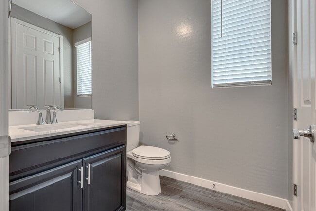 Building Photo - Luxury Summerlin North Home with Private Pool
