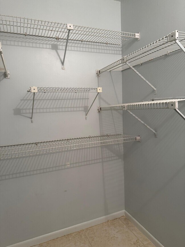 Building Photo - 14676 Canalview Dr