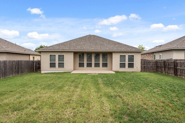 Building Photo - 519 Wyndham Hill Pkwy