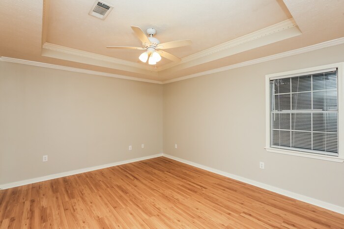 Building Photo - 508 Stockton Cove