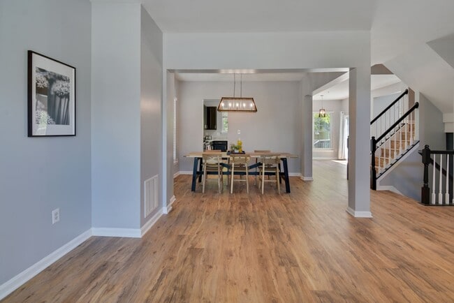 Building Photo - 9120 Banleigh Ln