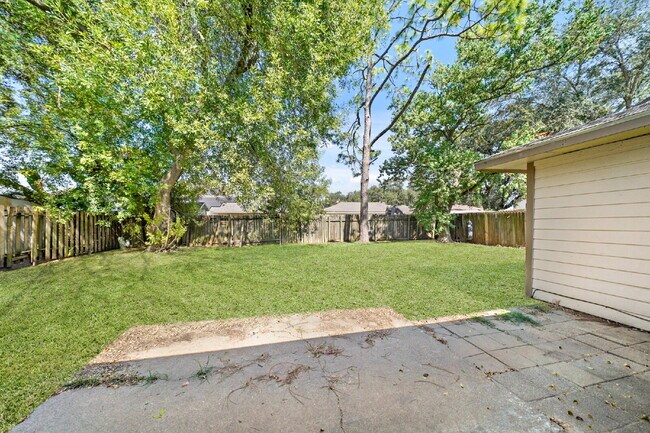 Building Photo - 13923 Ludgate Pass