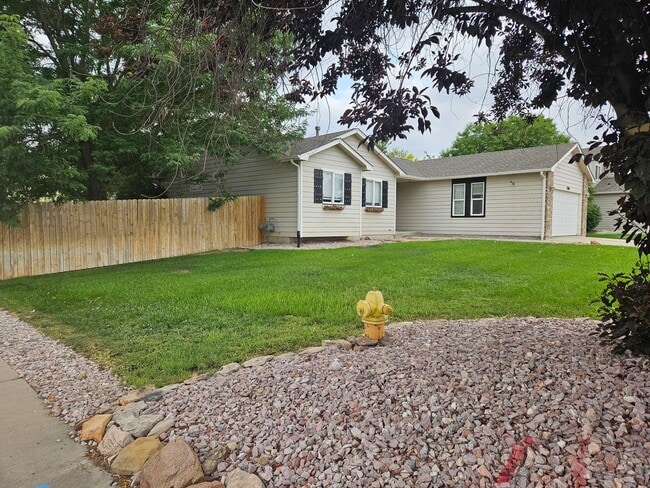 Building Photo - 3200 Mammoth Cir