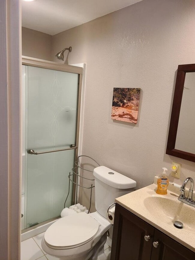 Building Photo - Cottonwood Area/ One-time leasing