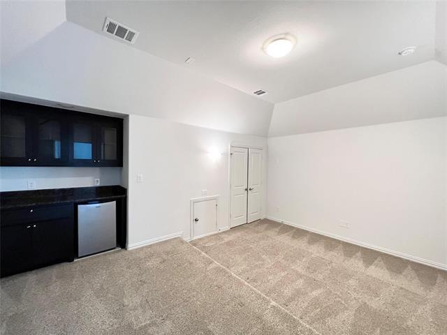 Building Photo - 9382 Autumn Glen Dr