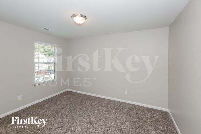 Building Photo - 9629 Hamel St