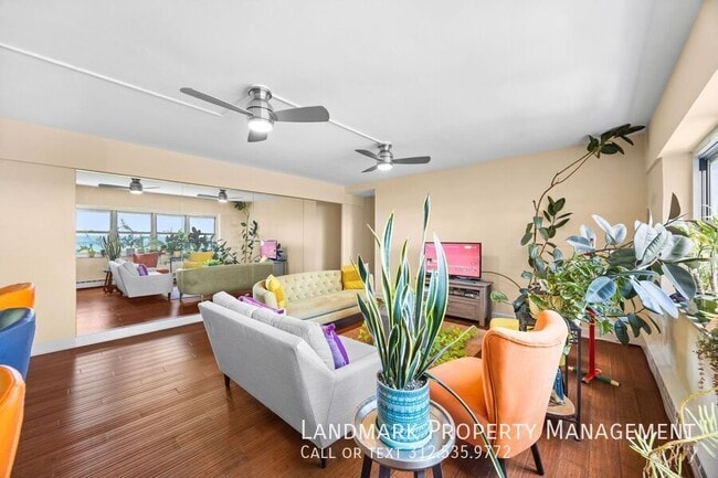 Building Photo - 4980 N Marine Dr