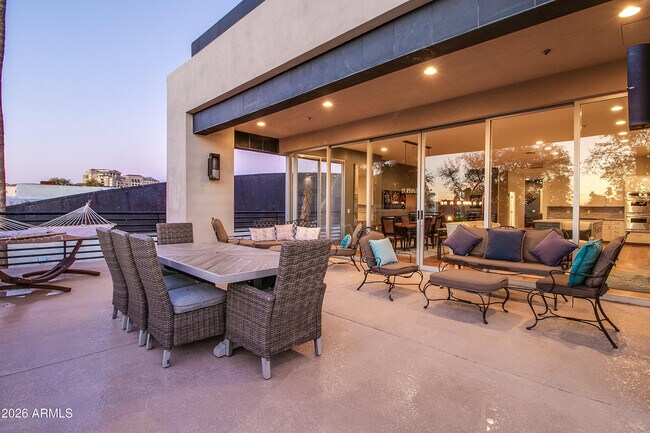 Building Photo - 4201 N Marshall Way