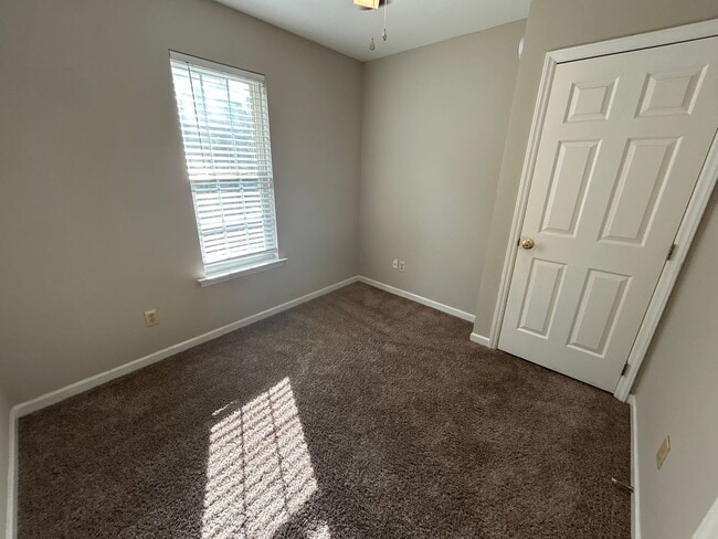 Building Photo - 3 Bedroom | 2.5 Bathroom Raleigh Home with...