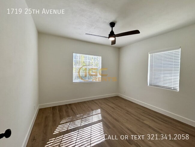 Building Photo - 1719 25th Ave