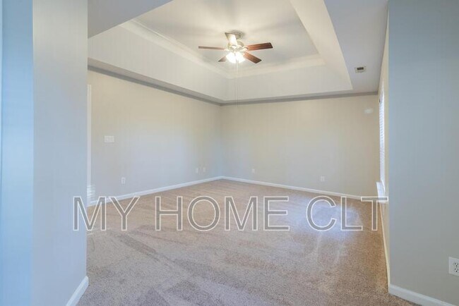 Building Photo - 12417 Ivey Creek Dr