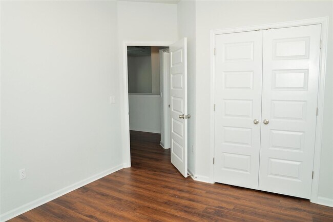 Building Photo - 13506 Martin Scott Cv