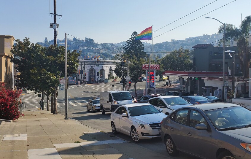 Building Photo - 325 Castro St