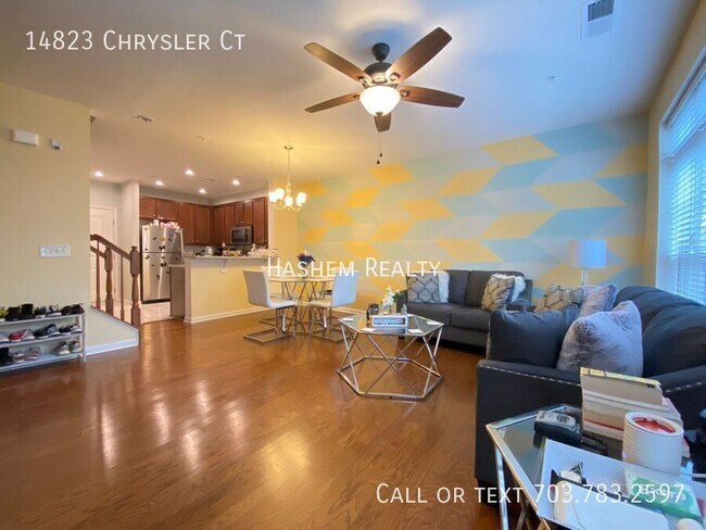 Building Photo - 14823 Chrysler Ct