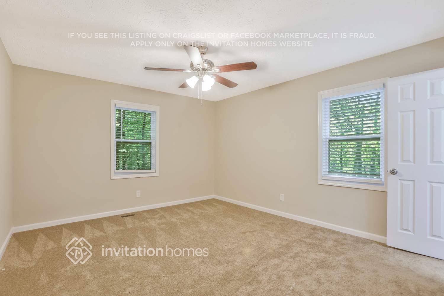Building Photo - 5304 Valleyview Dr