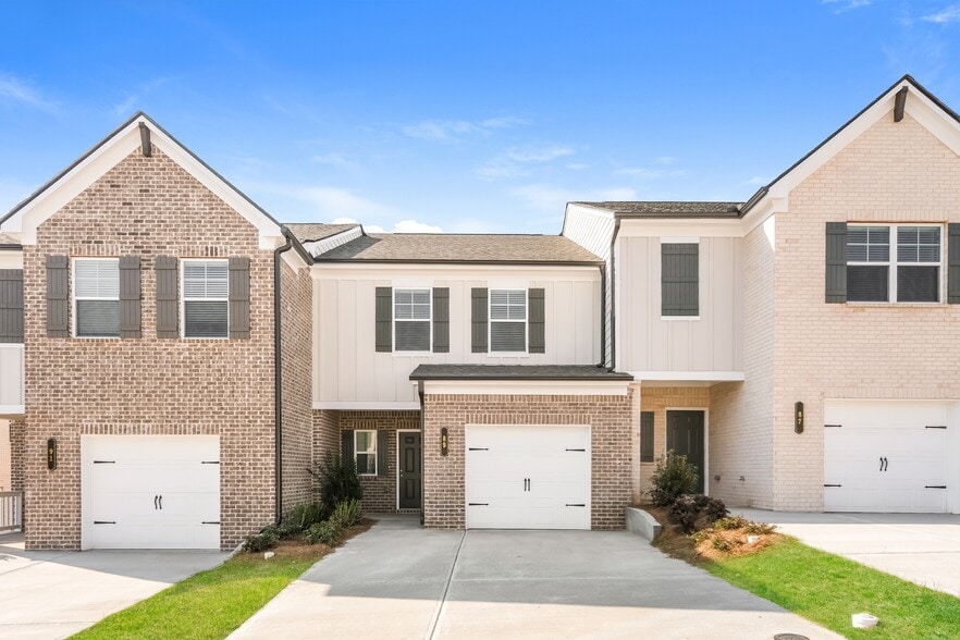 Building Photo - 89 Basswood Ln