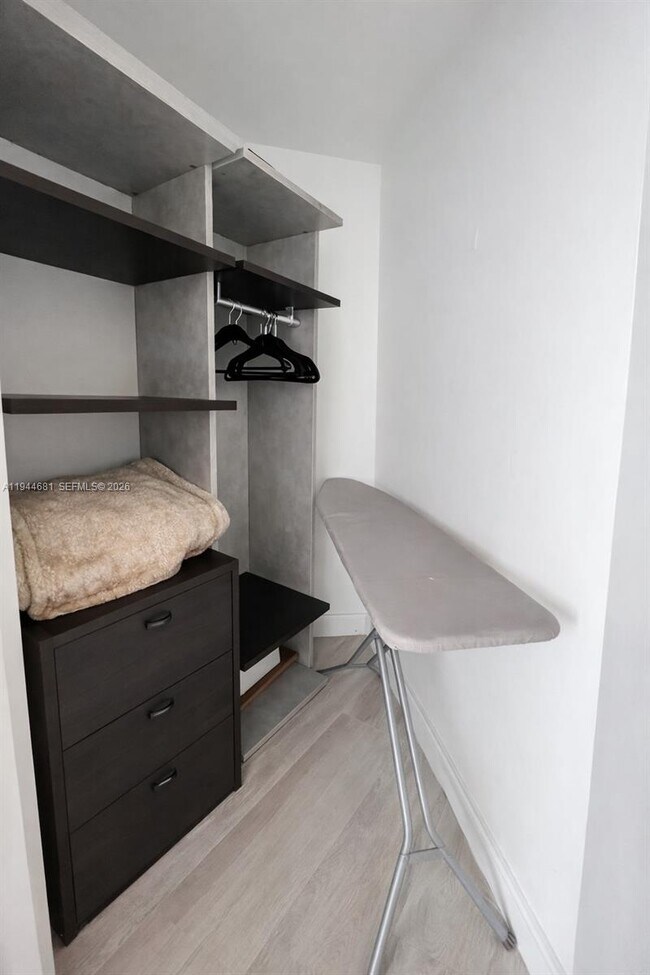 Building Photo - 45 SW 9th St